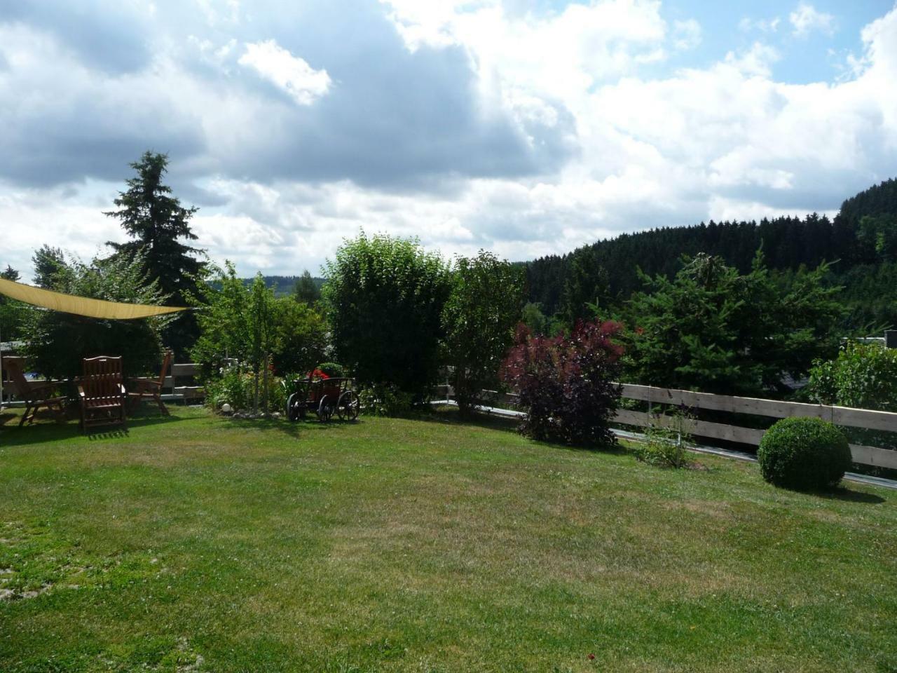Ferienwohnung Poehlmann Bad Lobenstein Luaran gambar